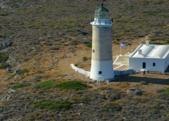 Kythera: The impressive Lighthouse of Moudariou and the idyllic sunset1