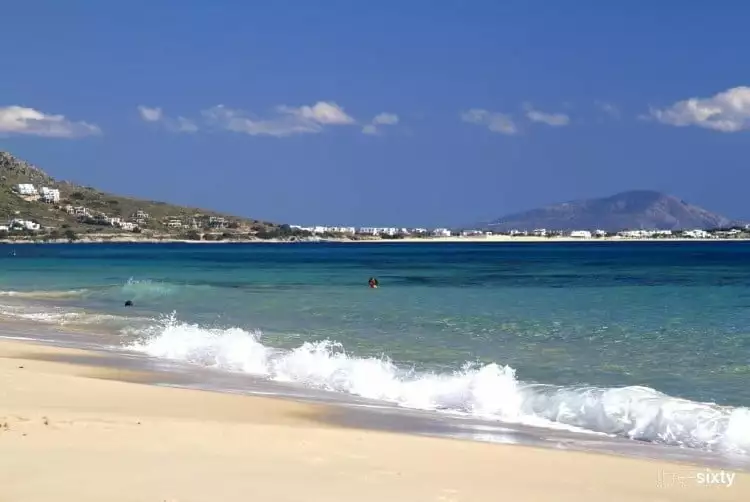 Naxos: Plaka beach with its endless dunes1