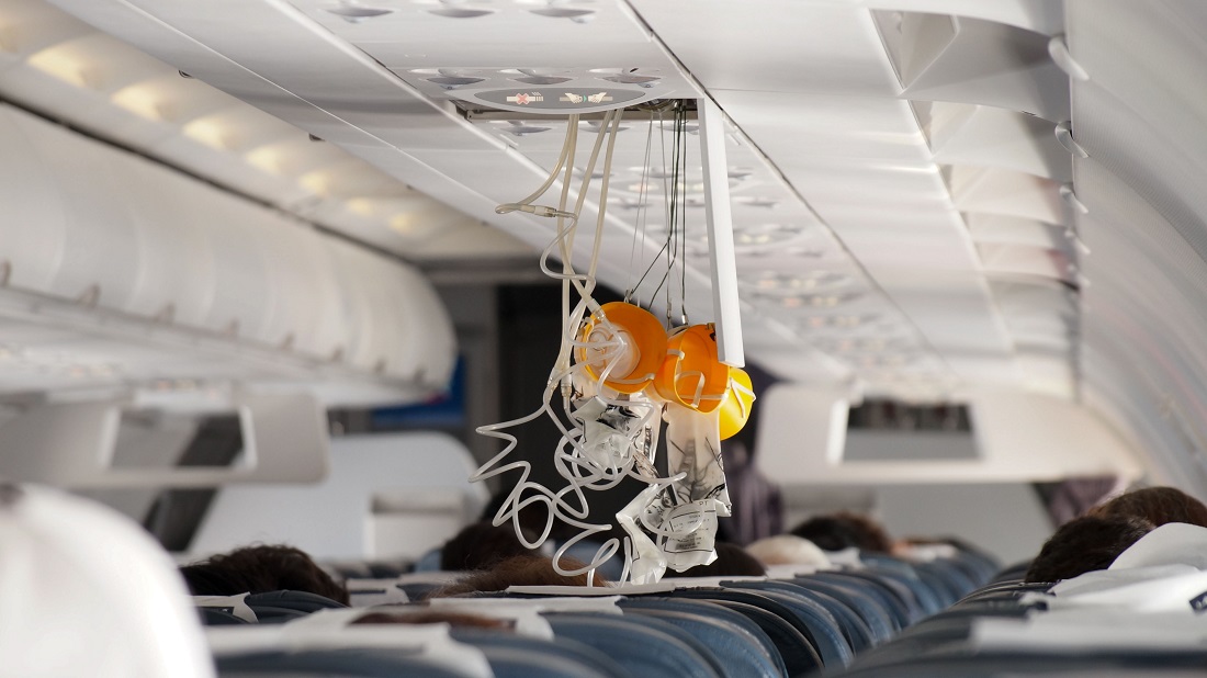 Ταξίδι με το αεροπλάνο μάσκες οξυγόνου