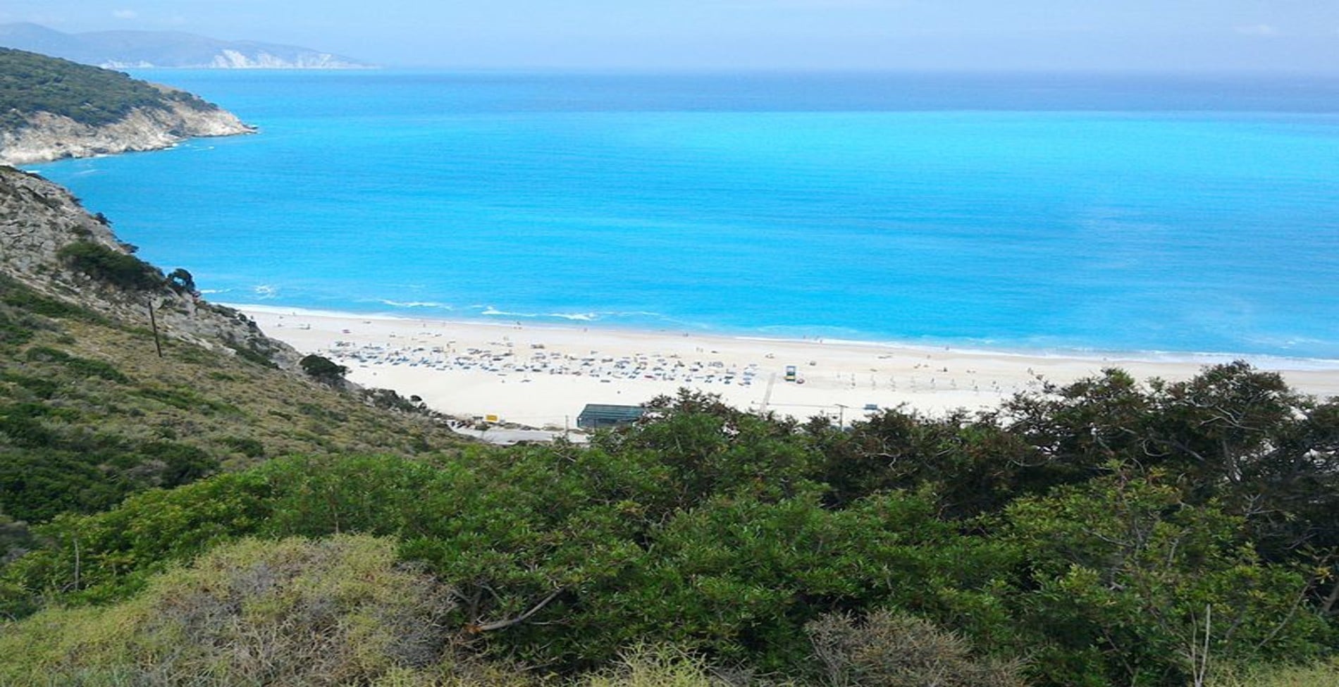 Η ελληνική παραλία που αποκαλείται «μικρό κομμάτι του ουρανού»1