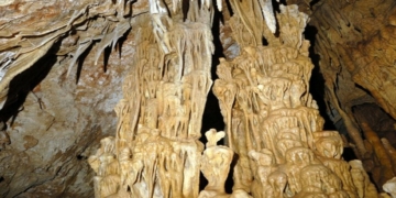 The impressive cave in Attica discovered by two students1