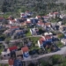 Αυτό το ελληνικό χωριό είναι στην πραγματικότητα η Κολοπετινίτσα