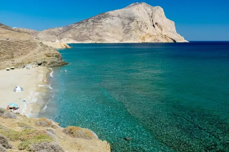 Το ελληνικό νησί που λέγεται ότι δημιουργήθηκε από το βέλος του Απόλλωνα