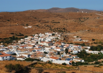 Kythnos: The village that looks like a labyrinth1
