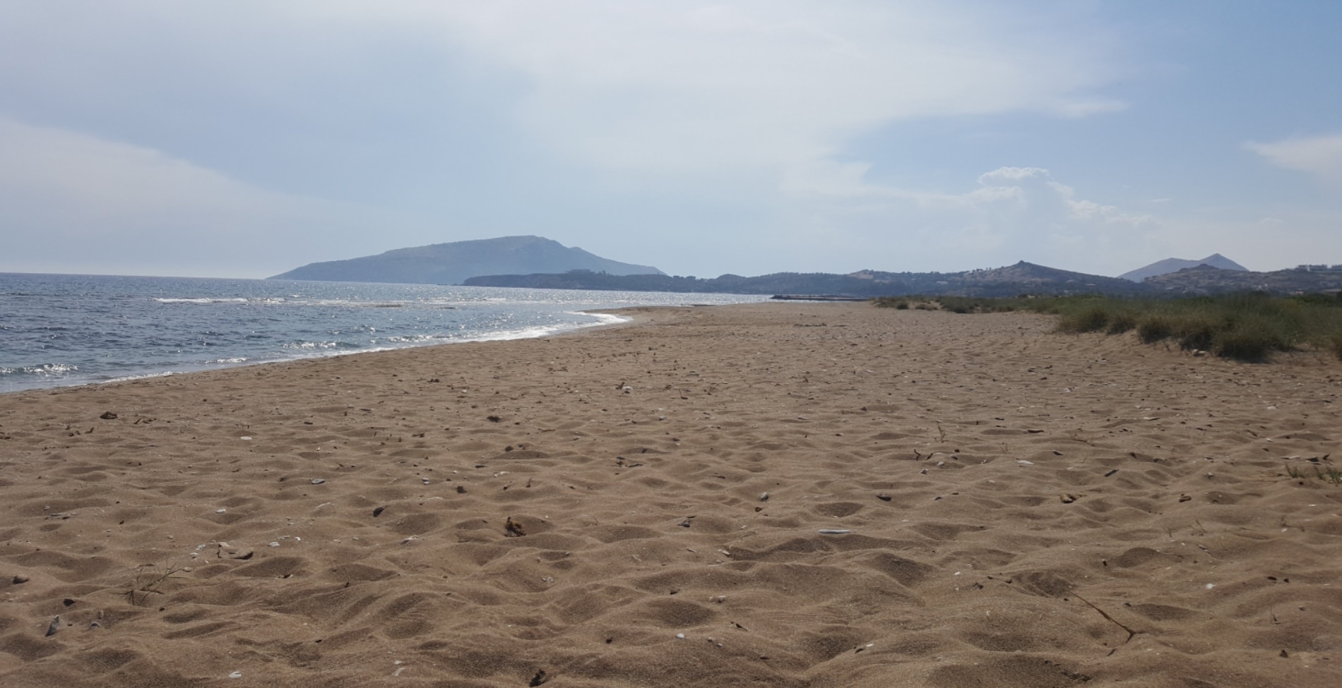 Παραλία Χρηστέα: Η ήσυχη και άγνωστη της Αττικής