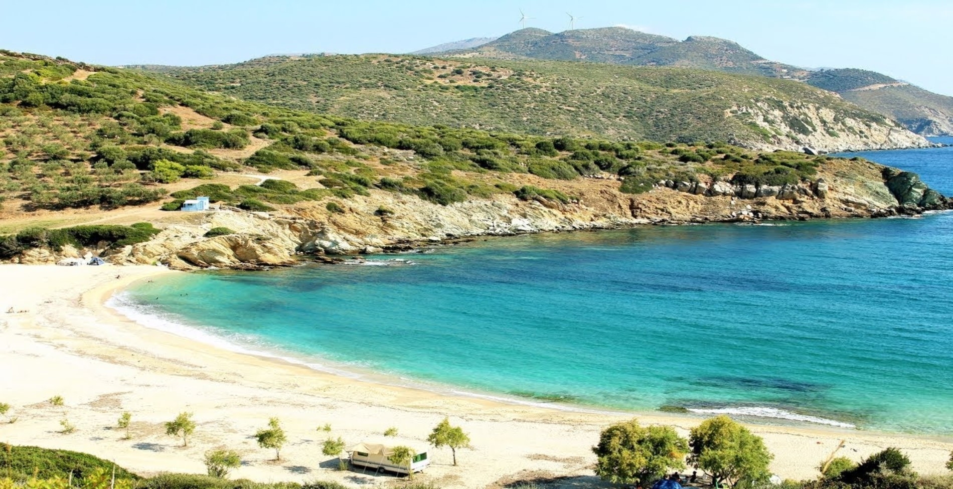 Χερόμυλος: Η εξωτική παραλία του Αιγαίου που πας οδικώς από την Αθήνα1