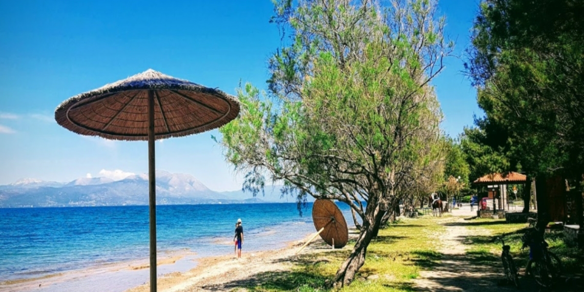 Kokkinobrachos Beach: Everything you need for a leisurely weekend swim