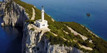 lighthouses in Greece