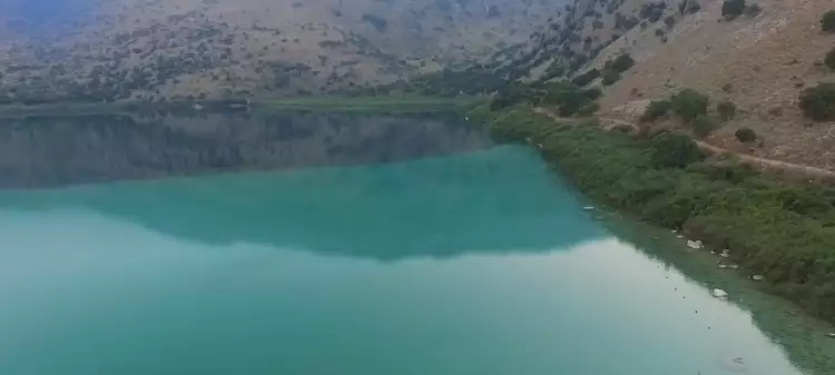 ελληνική λίμνη
