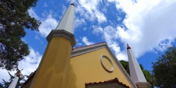 Άγιος Ανδρέας - Άλσος Συγγρού: Ο μοναδικός ορθόδοξος ναός γοτθικού ρυθμού στην Ελλάδα
