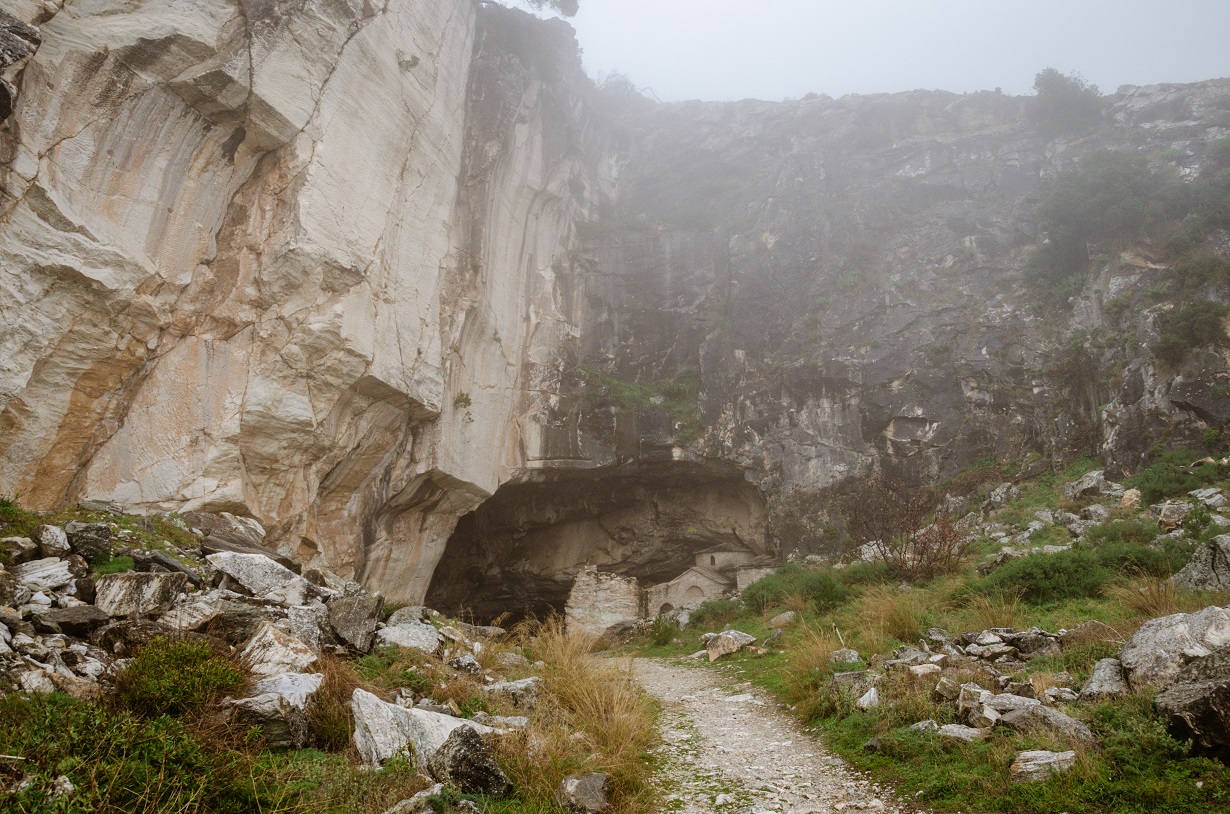 Davelis Cave - Penteli