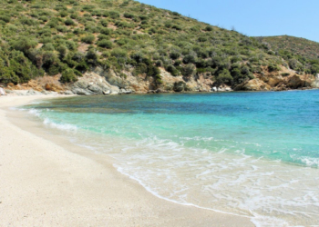 ελληνικές παραλίες