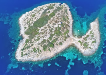 νησί Φονιάς