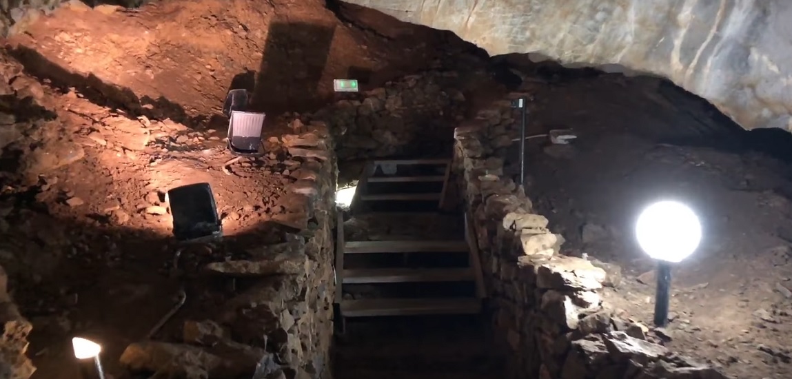 Άγιο Γάλας: Το άγνωστο και εντυπωσιακό σπήλαιο του Αγίου Γάλακτος