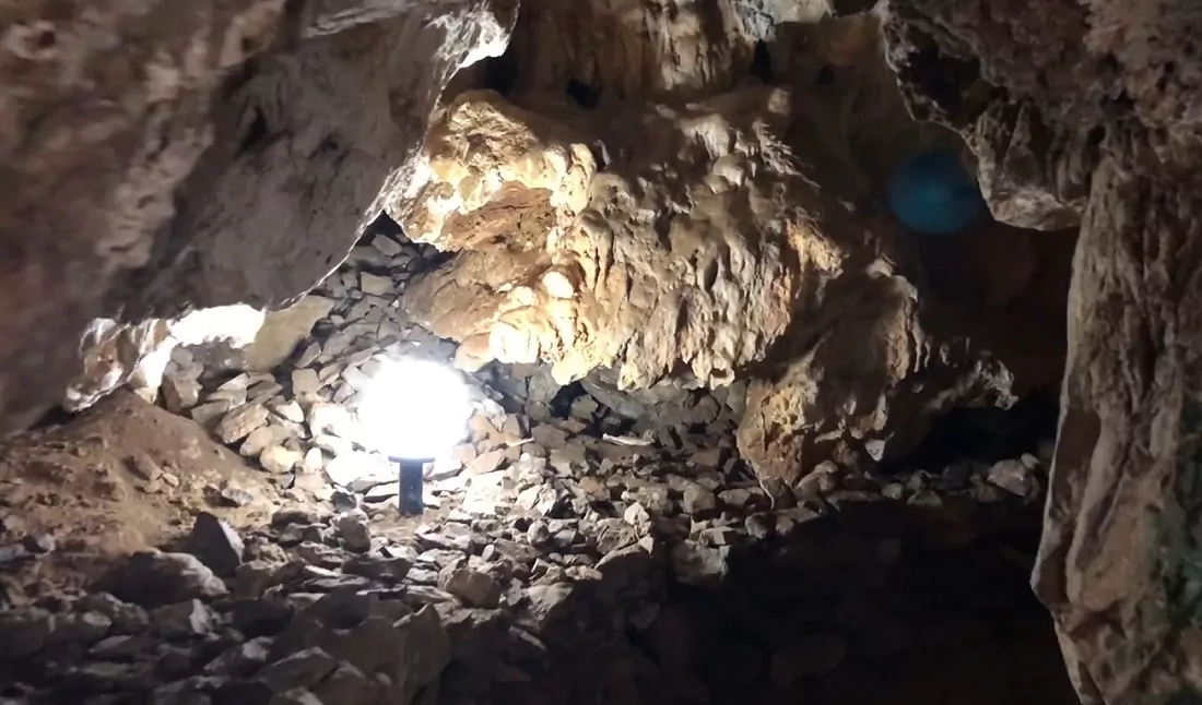 Σπήλαια στην Ελλάδα - Σπήλαιο Αγίου Γάλακτος