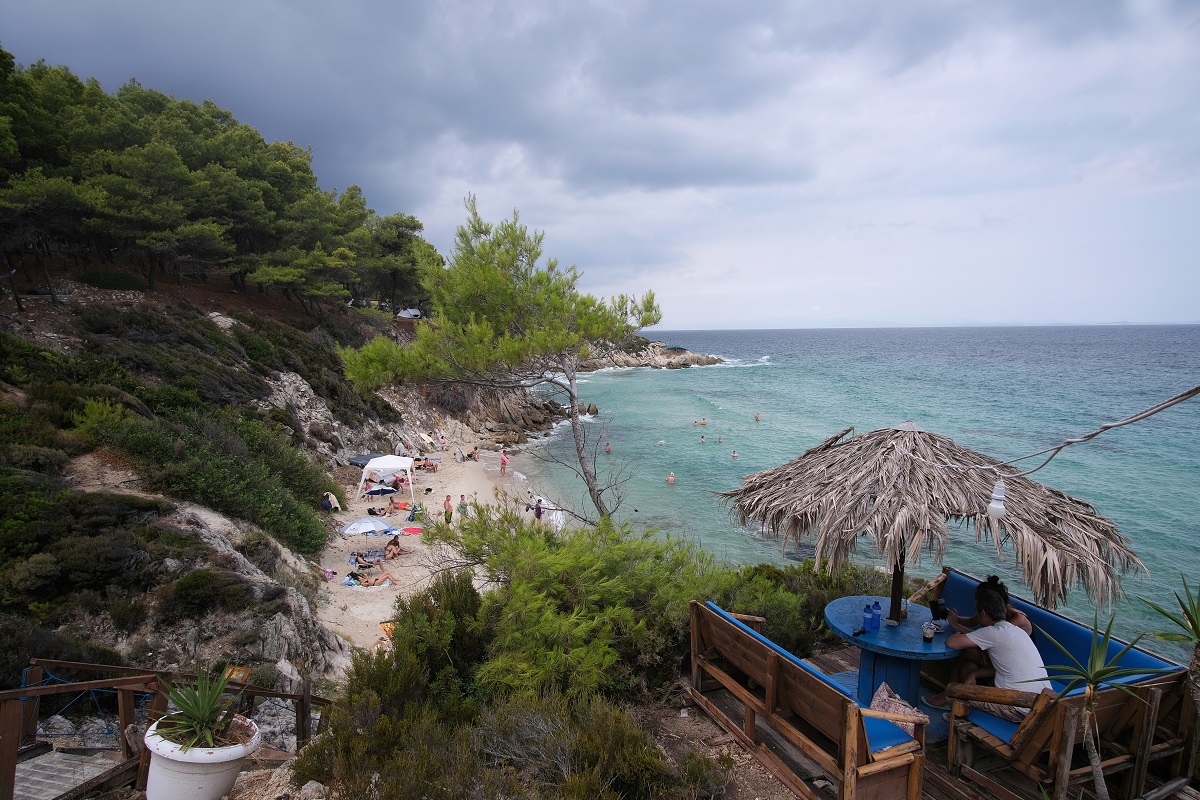Χαλκιδική: Παραλία Καβουρότρυπες