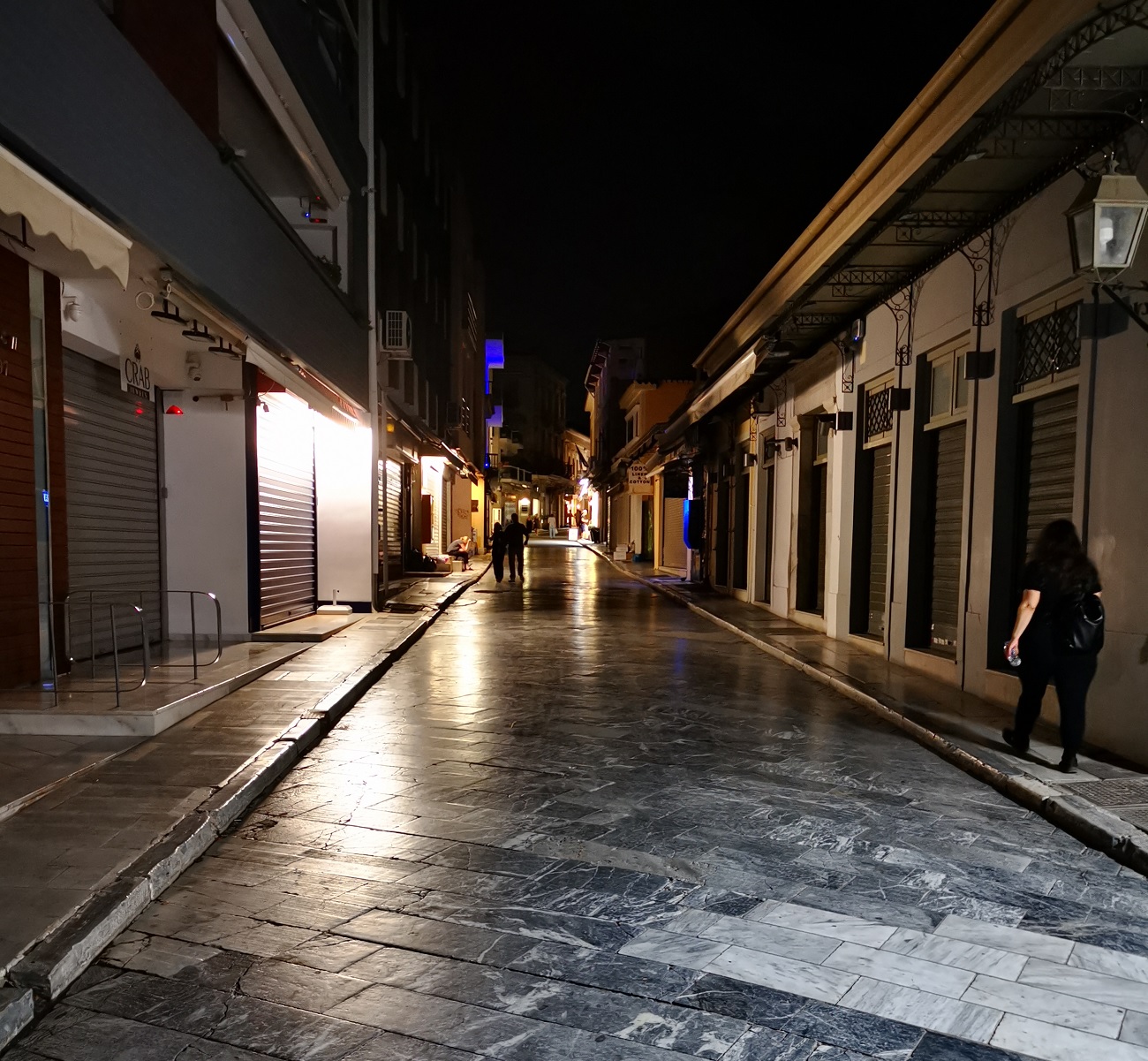 Αθήνα: Η Πλάκα το βράδυ