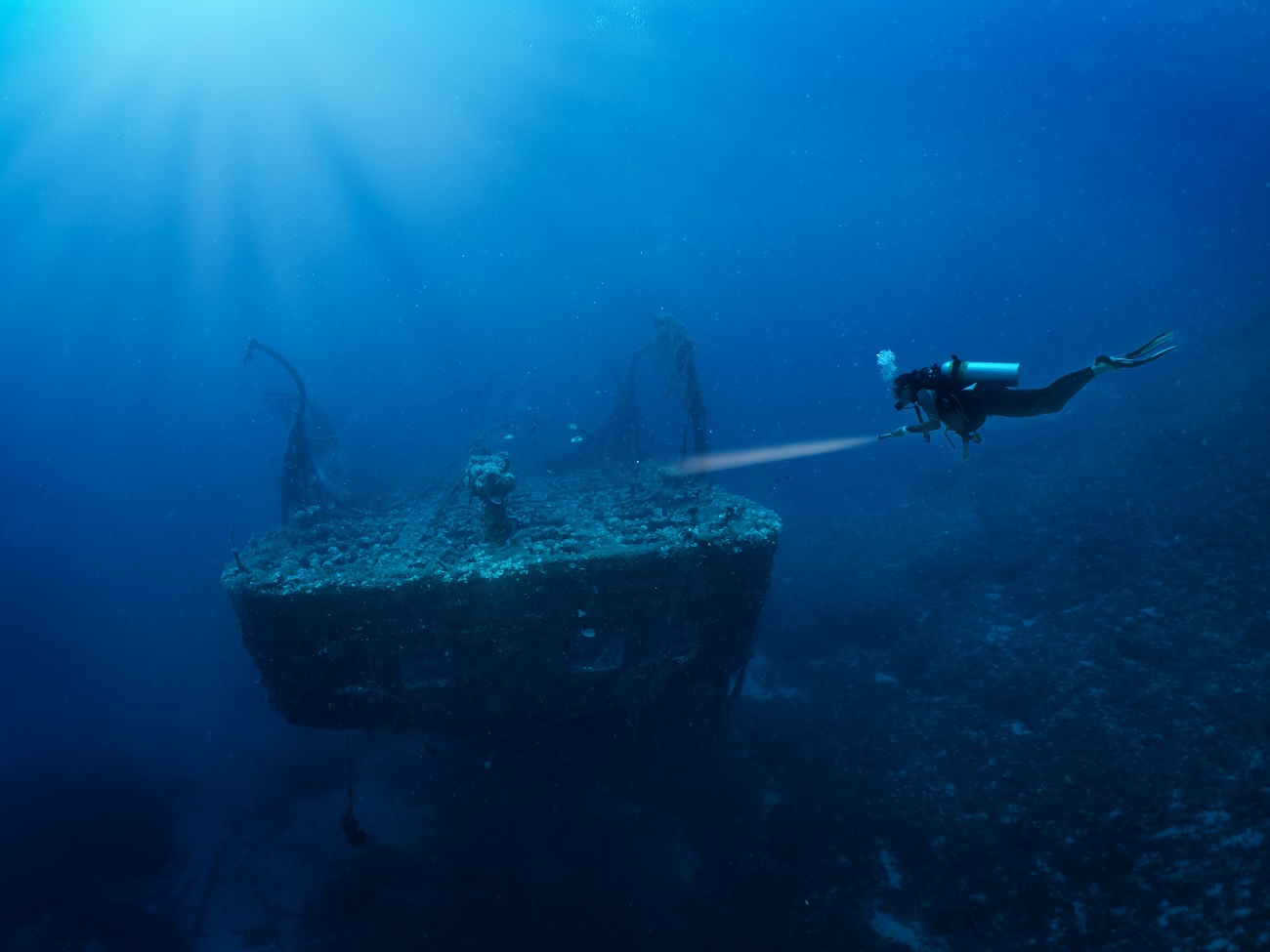 Tzia-Kea: Shipwrecks