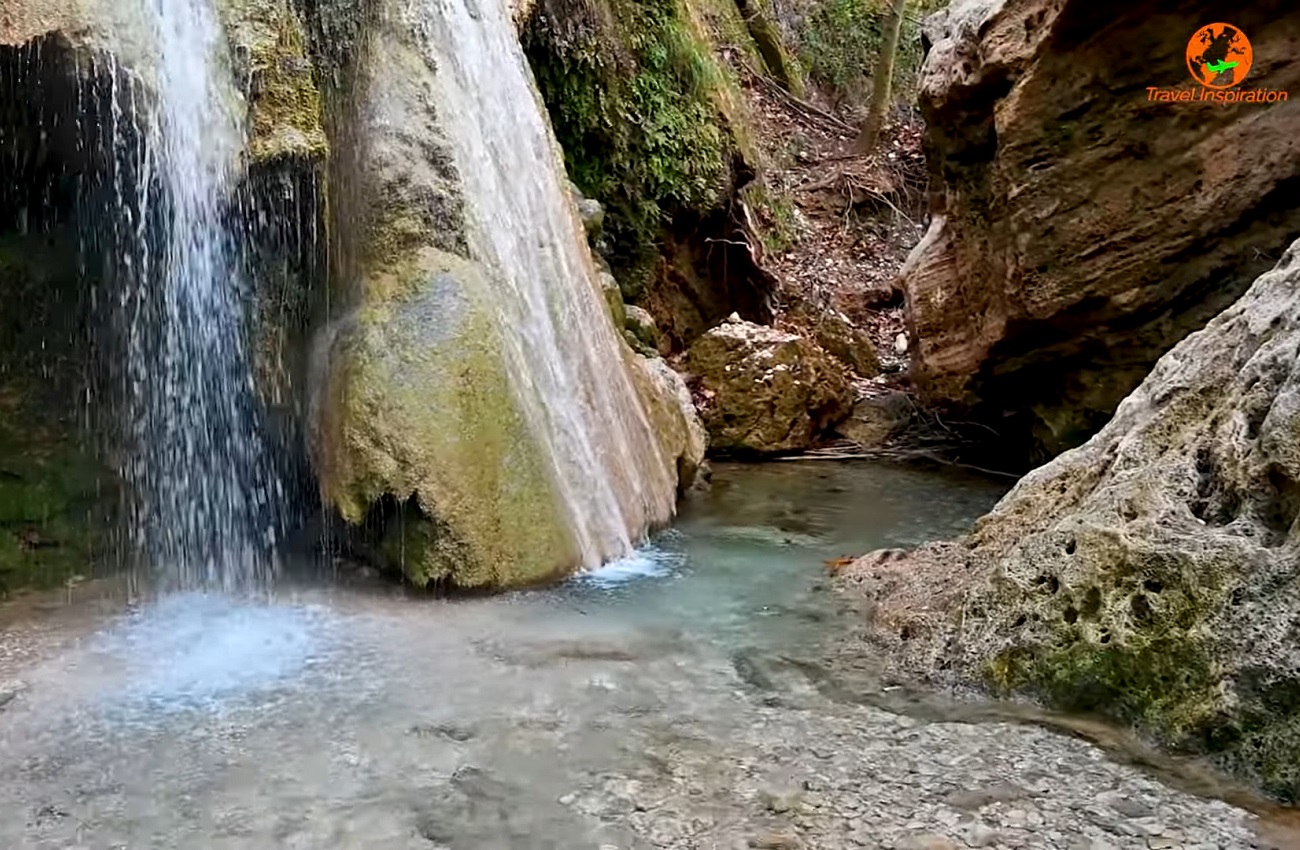 Attica: Rapentosa Waterfall