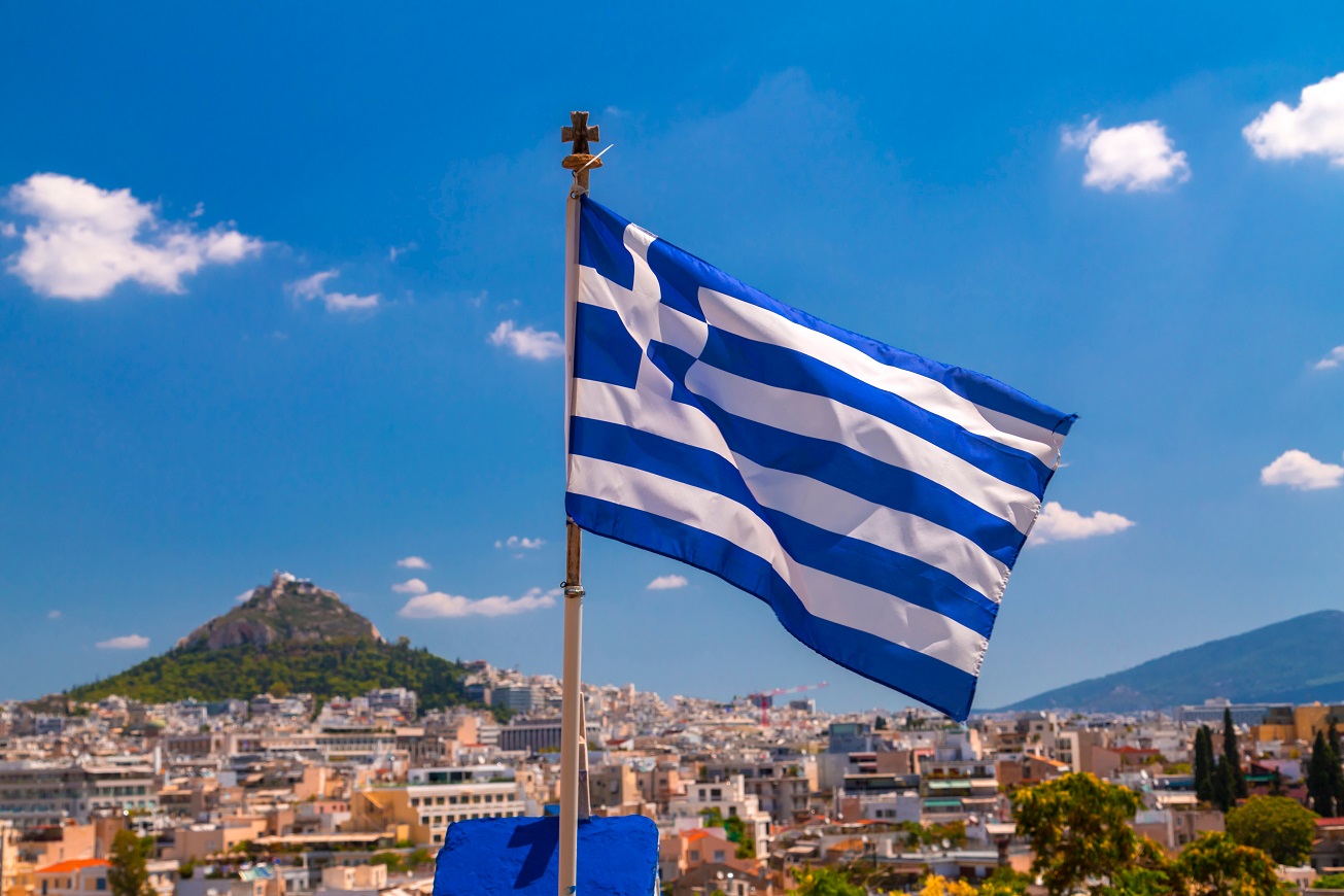 Ελληνική σημαία: Γιατί είναι γαλανόλευκη με εννιά λωρίδες;