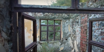 Σέσοβο - Πολύβρυσο: Το άγνωστο χωριό-φάντασμα στην Ήπειρο