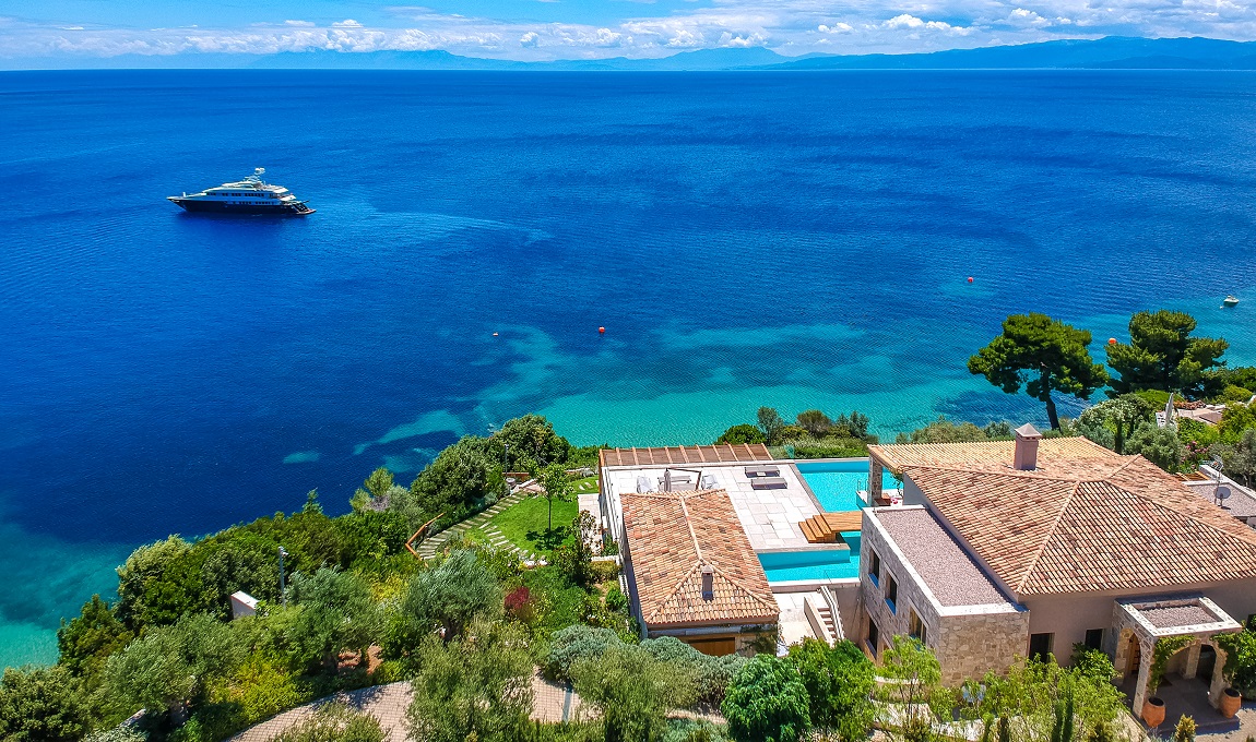 Luxury - Real Estate: Η Ελλάδα ισχυρή στη διεθνή αγορά εξοχικών και πολυτελών κατοικιών