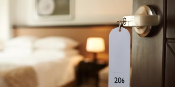 Το αντικείμενο που πρέπει να αποφεύγει κανείς να χρησιμοποιεί στο δωμάτιο ενός ξενοδοχείου