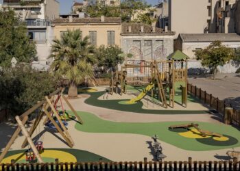 Παιδικές χαρές στην Αθήνα: Πλατεία Αυδή στο Μεταξουργείο