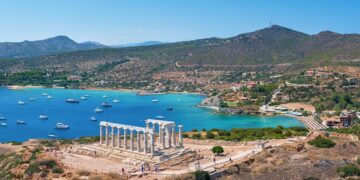 Μονοήμερη εκδρομή στο σούνιο