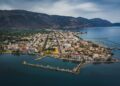 Ταξίδι στην Ιτέα: Η παραλιακή κωμόπολη που δεν την πιάνει το μάτι σου