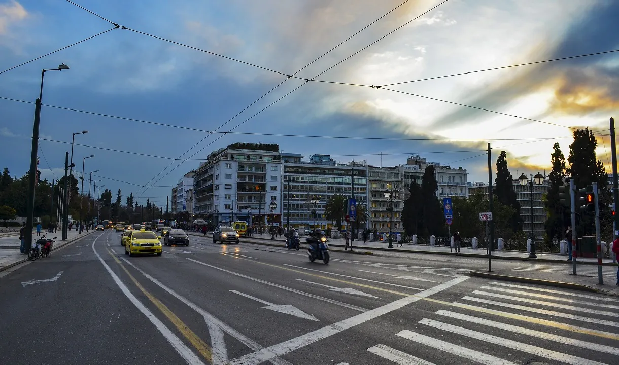 Τι είναι το Χιλιόμετρο Μηδέν; Από πού μετριούνται οι χιλιομετρικές αποστάσεις στην Αθήνα;