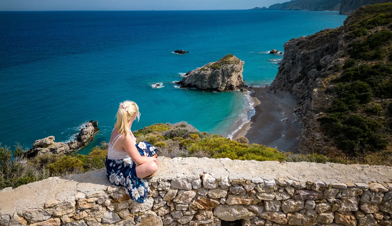 Γιάλτρα, Καλαδί, Τηγάνια, Μύρτος: Τέσσερις παραλίες που αποτελούν εμπειρία ζωής