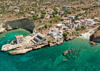 Μέζαπος Μάνης: Εκεί που κολυμπούσε ο μονόφθαλμος πειρατής Νικολός Σάσσαρης