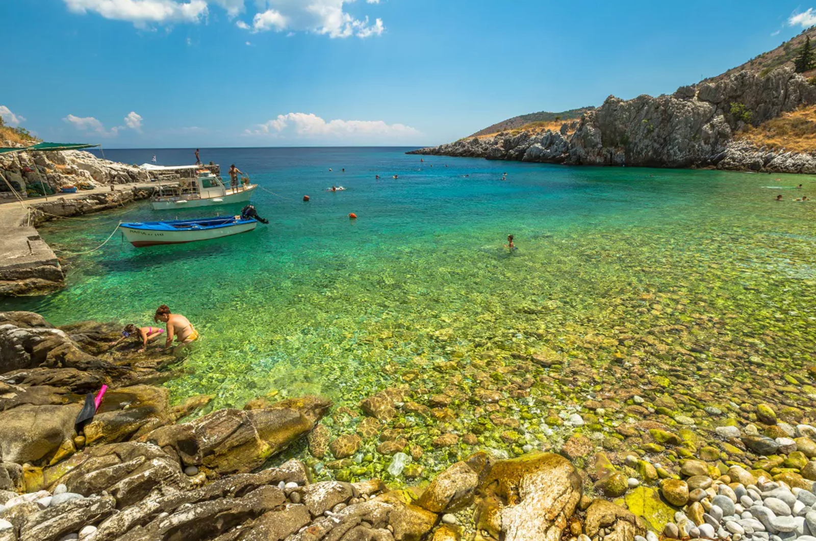 Παραθαλάσσια χωριά που θα σε κάνουν να ξεχάσεις τα νησιά – Πας με το αυτοκίνητο