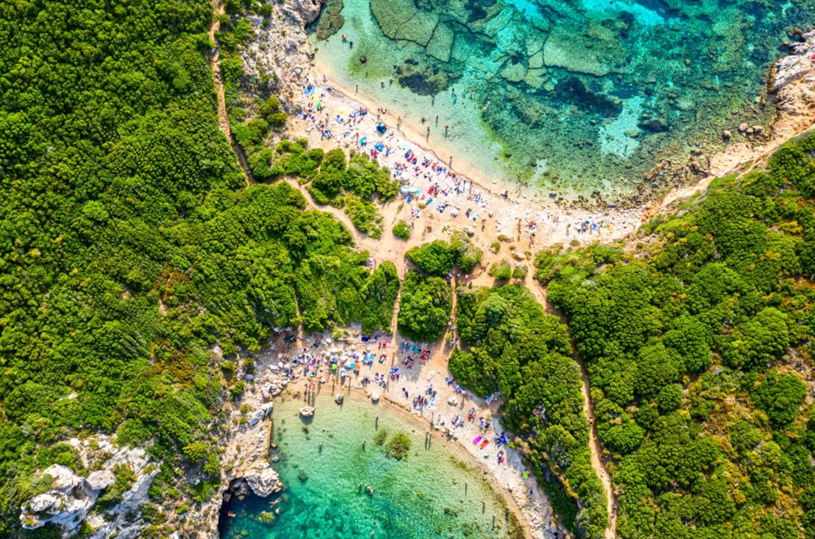 Η εντυπωσιακή παραλία στην οποία ο Οδυσσέας συνάντησε τη Ναυσικά