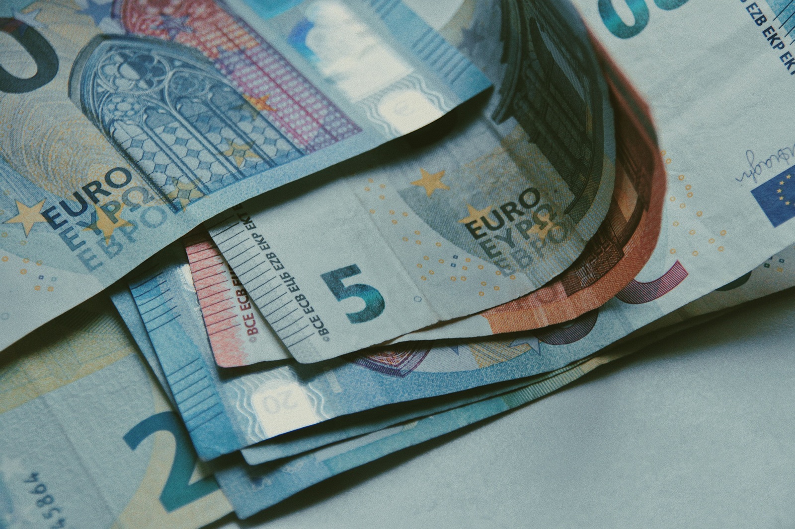 Σας έβαλαν χρήματα στον λογαριασμό; Πότε πρέπει να μπορείτε να τα δικαιολογήσετε